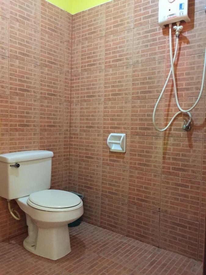 Andaman Place Guesthouse Patong Esterno foto